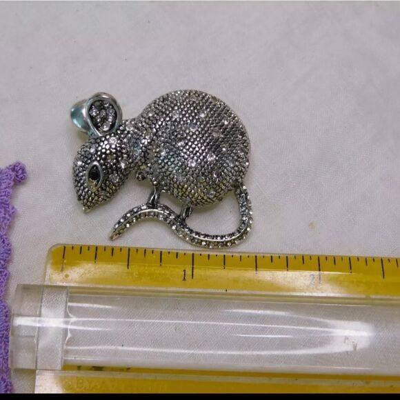Napier Mouse Rat Rodent Crystal Brooch Vintage Signed Pin RARE - Picture 2 of 5